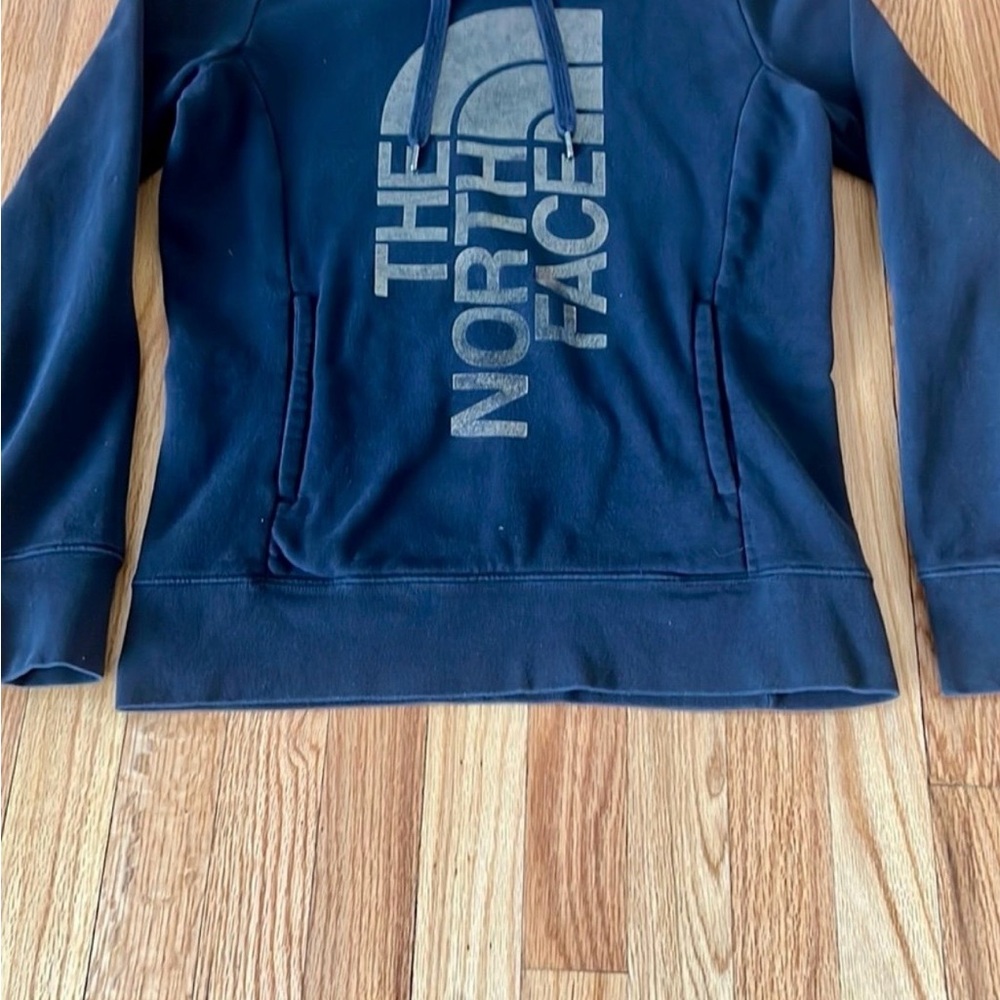 The north face black hoodie women’s size small - Picture 3 of 3